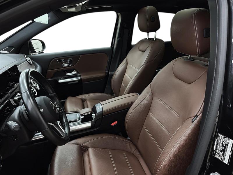 mercedes-benz GLA 2021 - 11