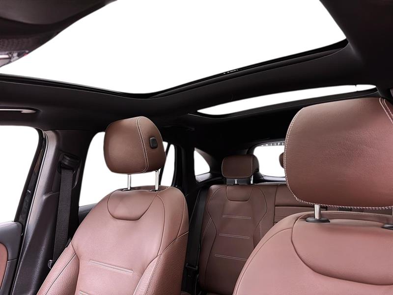 mercedes-benz GLA 2021 - 13