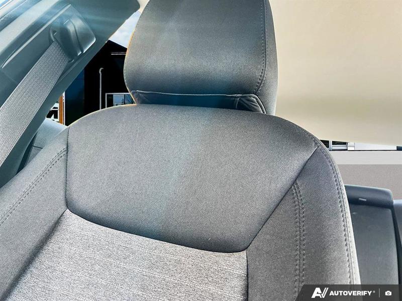 chrysler 300 2022 - 20