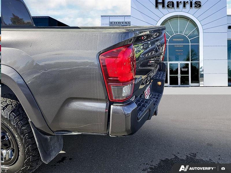 toyota Tacoma 2021 - 11