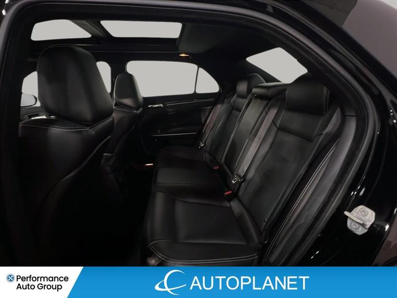 chrysler 300S 2023 - 17