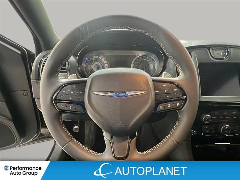 chrysler 300S 2023 - 26