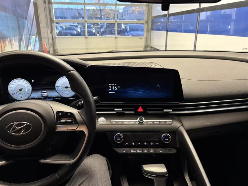 hyundai Elantra 2023 - 9