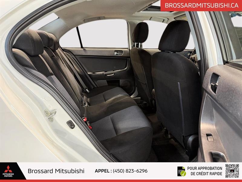 mitsubishi Lancer 2016 - 12