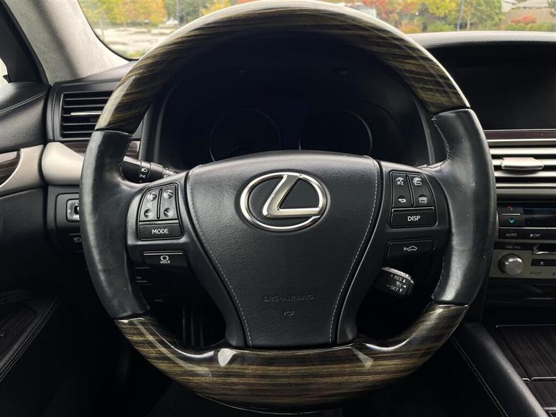 lexus LS 460 2013 - 16