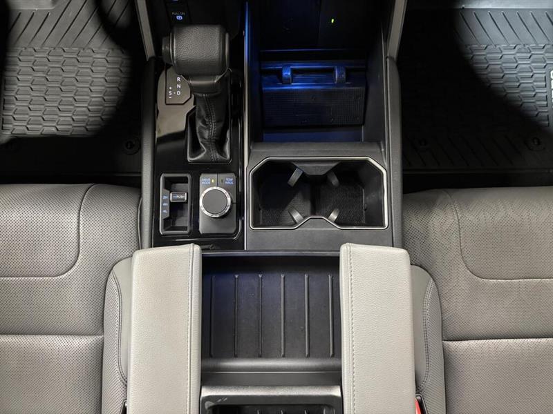 toyota Tundra 2022 - 10