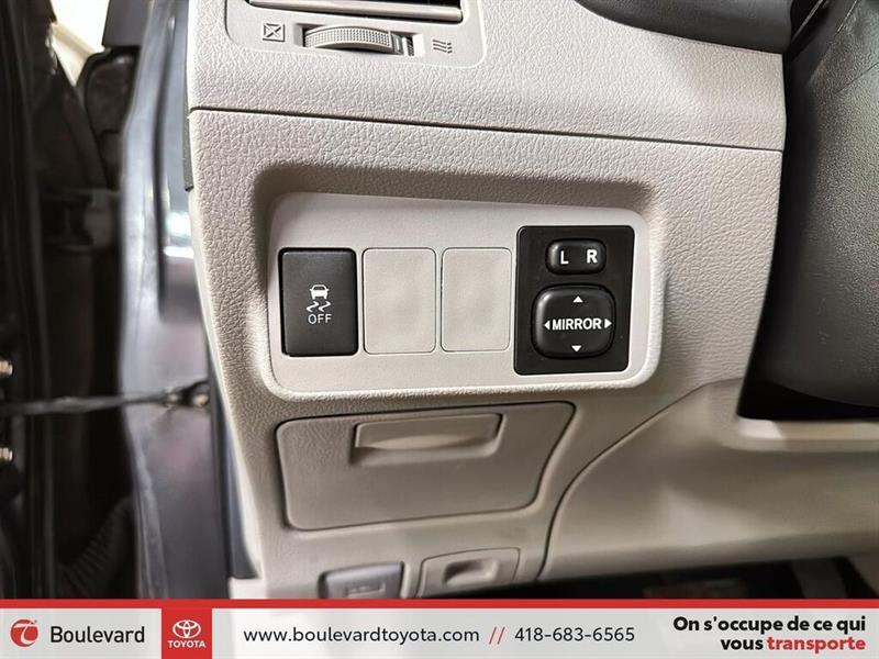 toyota Corolla 2012 - 11