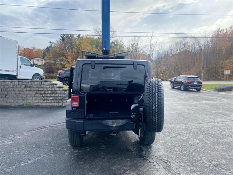 jeep Wrangler Unlimited 2013 - 5