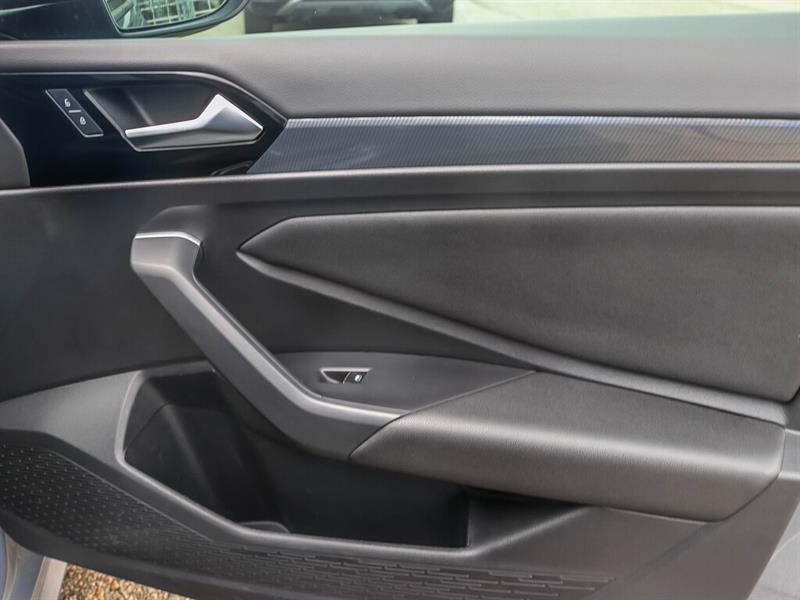 volkswagen Jetta 2021 - 26