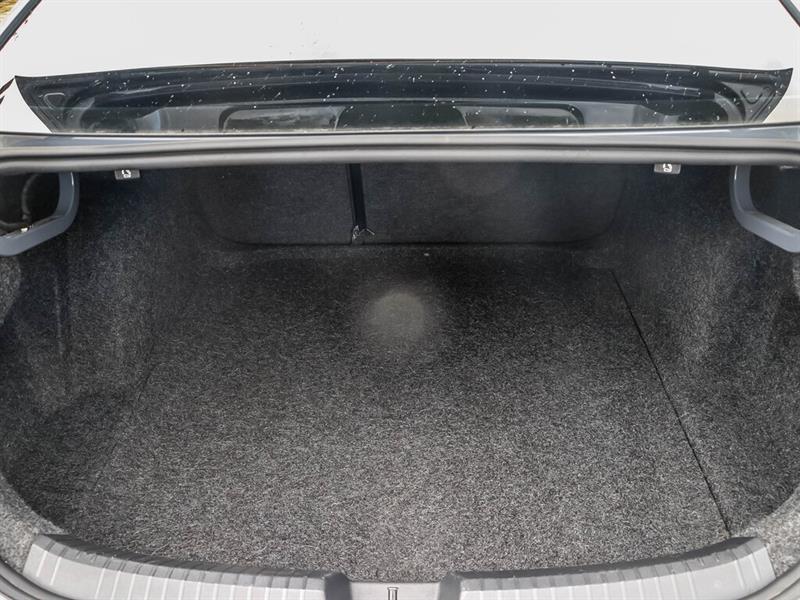 volkswagen Jetta 2021 - 28