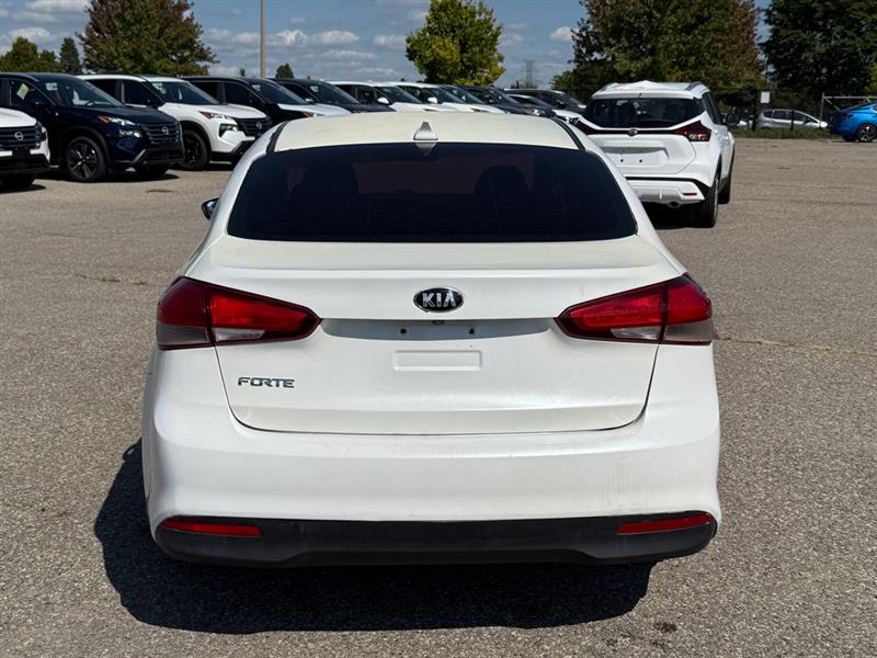 kia Forte 2018 - 7