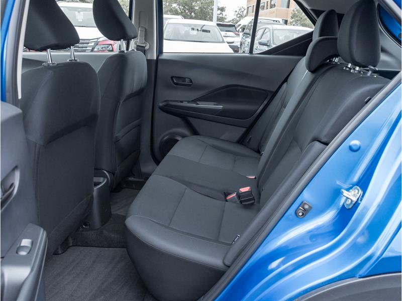 nissan Kicks 2023 - 19