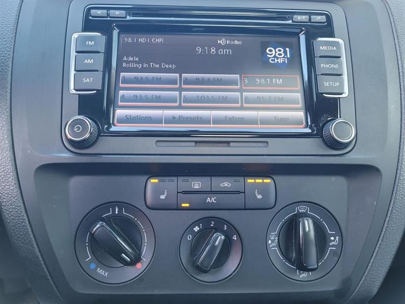 volkswagen Jetta 2015 - 28