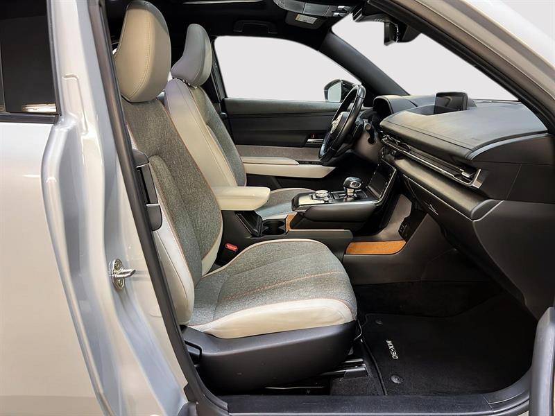 mazda MX-30 2022 - 8