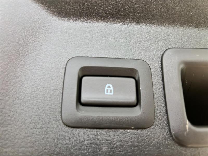 mazda MX-30 2022 - 14