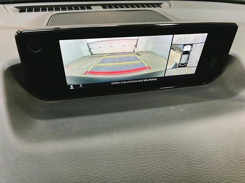 mazda MX-30 2022 - 17