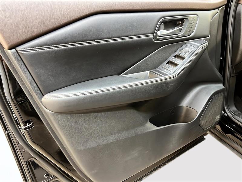 nissan Rogue 2023 - 26