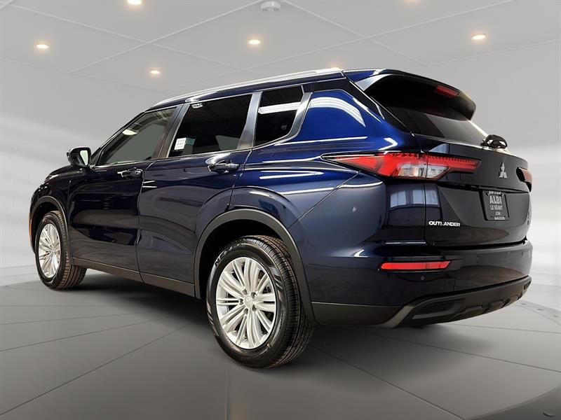 mitsubishi Outlander 2022 - 6