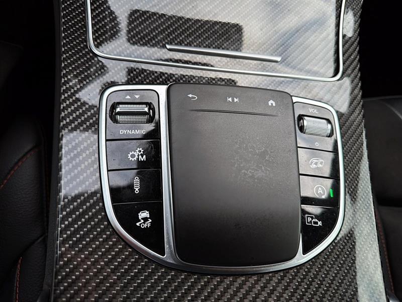 mercedes-benz GLC 2021 - 17