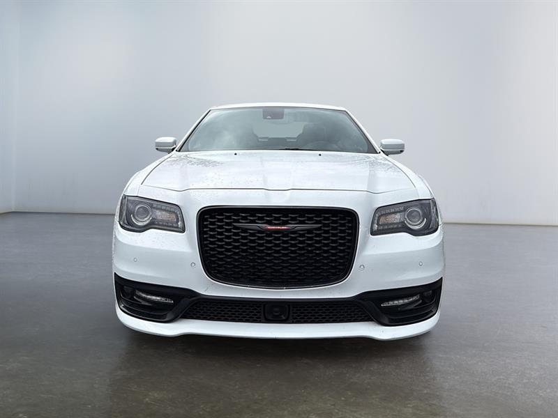 chrysler 300 2023 - 2