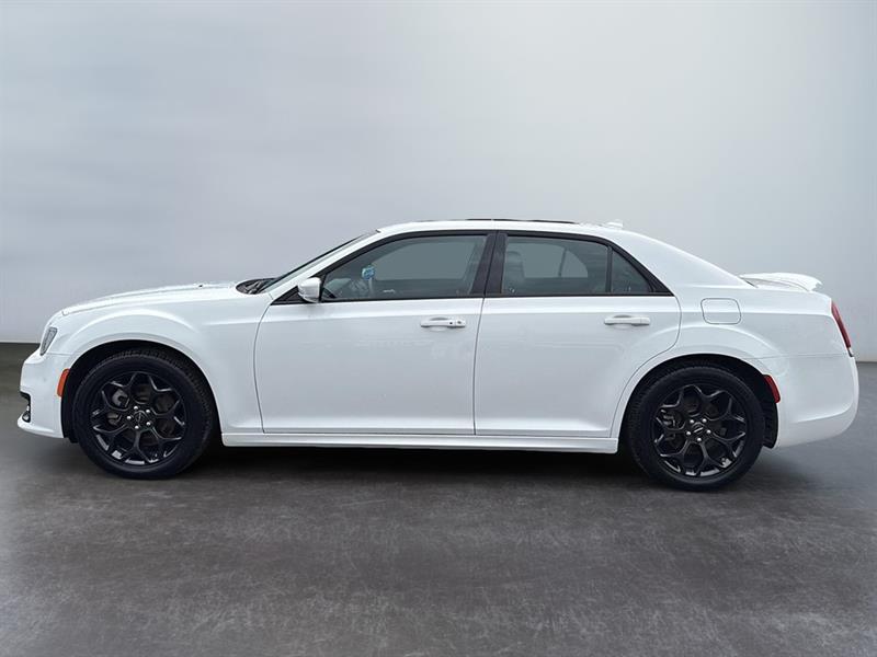 chrysler 300 2023 - 3