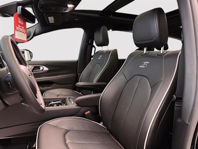 chrysler Pacifica 2026 - 21