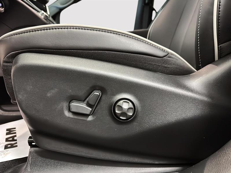 chrysler Pacifica 2026 - 23