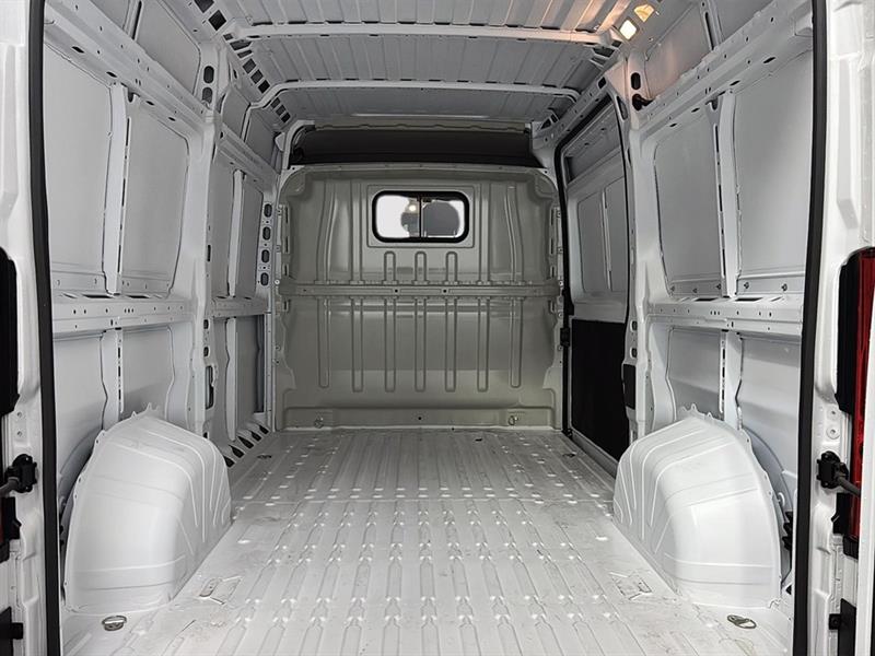ram ProMaster Cargo Van 2025 - 10