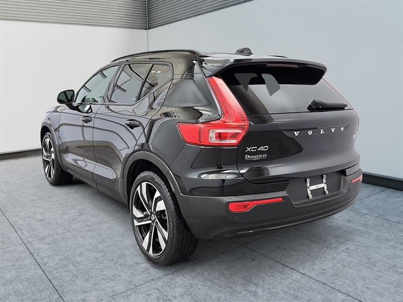volvo XC40 PLUS 2023 - 9