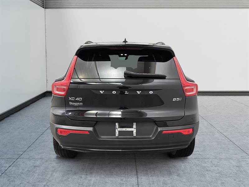 volvo XC40 PLUS 2023 - 10