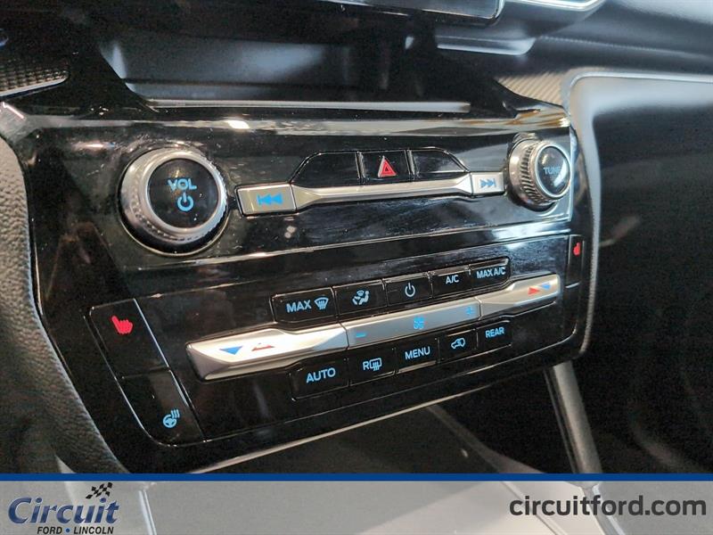 ford Explorer 2023 - 15