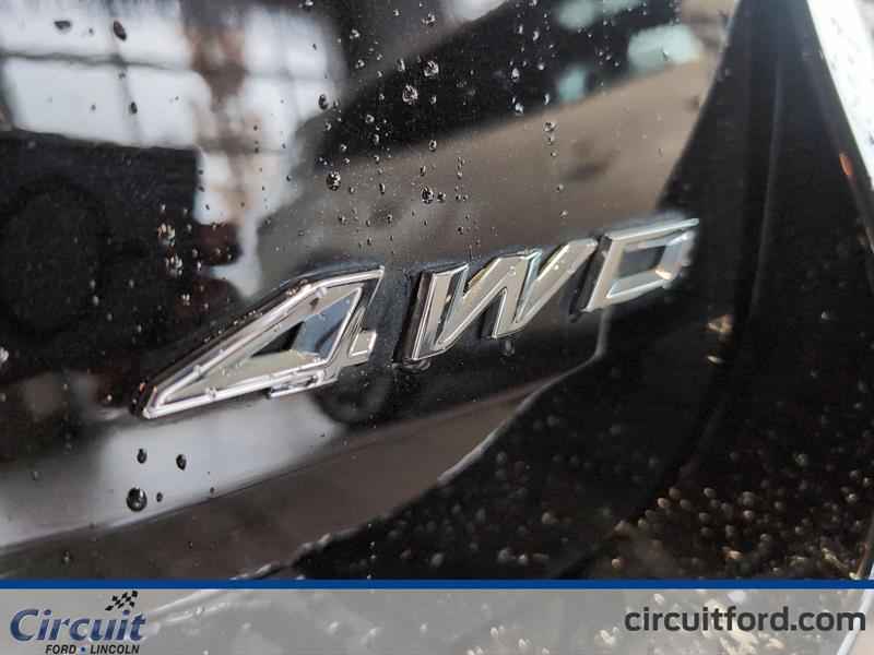 ford Explorer 2023 - 17