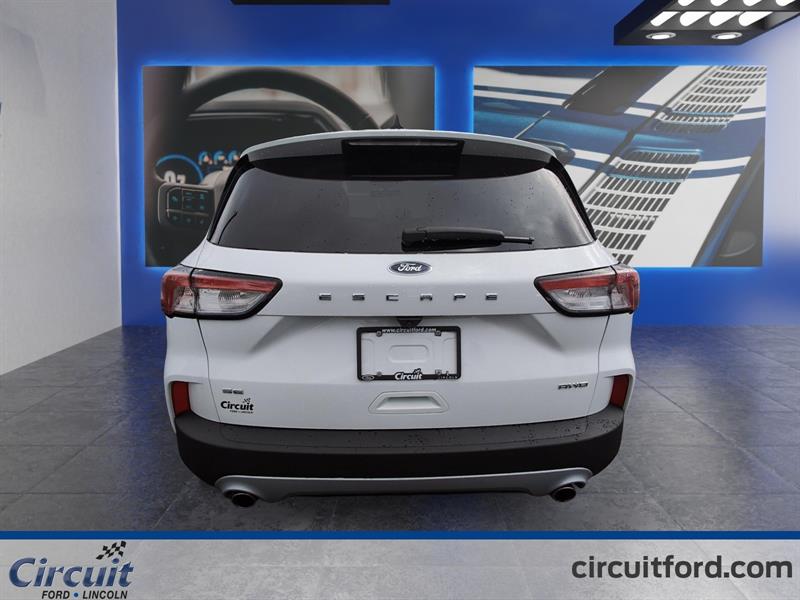 ford Escape 2021 - 4