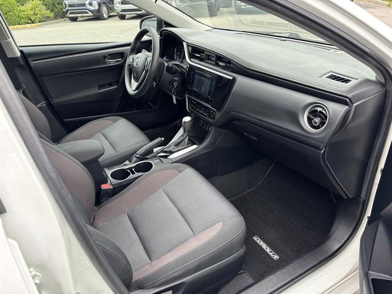 toyota Corolla 2019 - 9