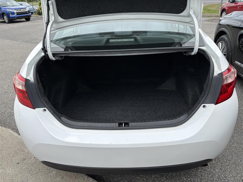 toyota Corolla 2019 - 16