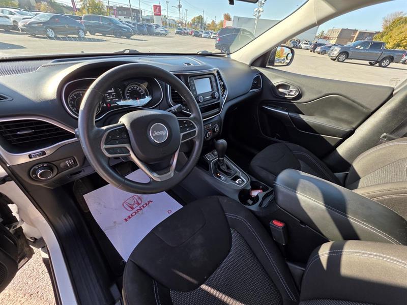 jeep Cherokee 2019 - 10