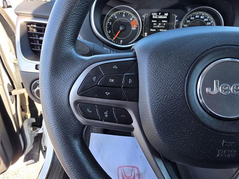 jeep Cherokee 2019 - 13