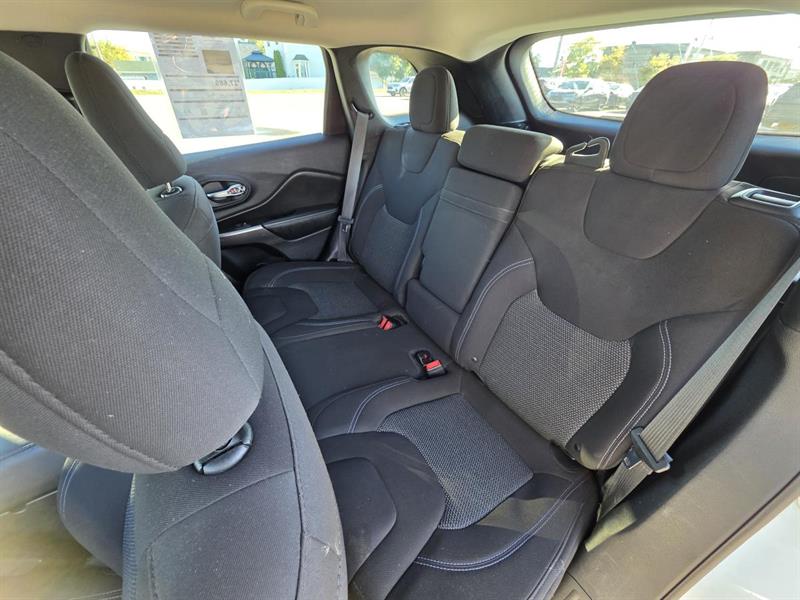 jeep Cherokee 2019 - 23