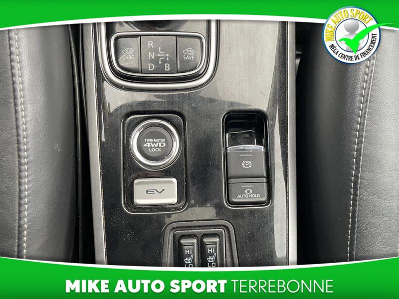 mitsubishi Outlander rechargeable 2018 - 18