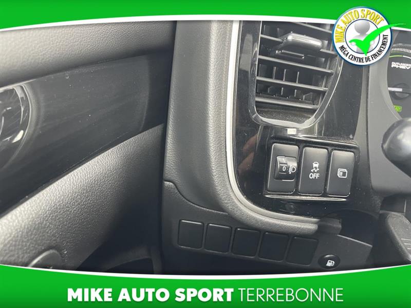 mitsubishi Outlander rechargeable 2018 - 23