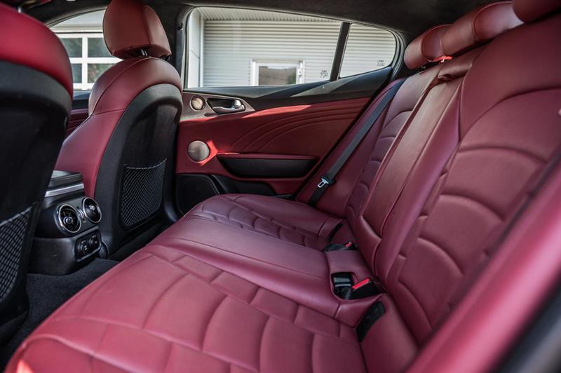 kia Stinger 2023 - 29