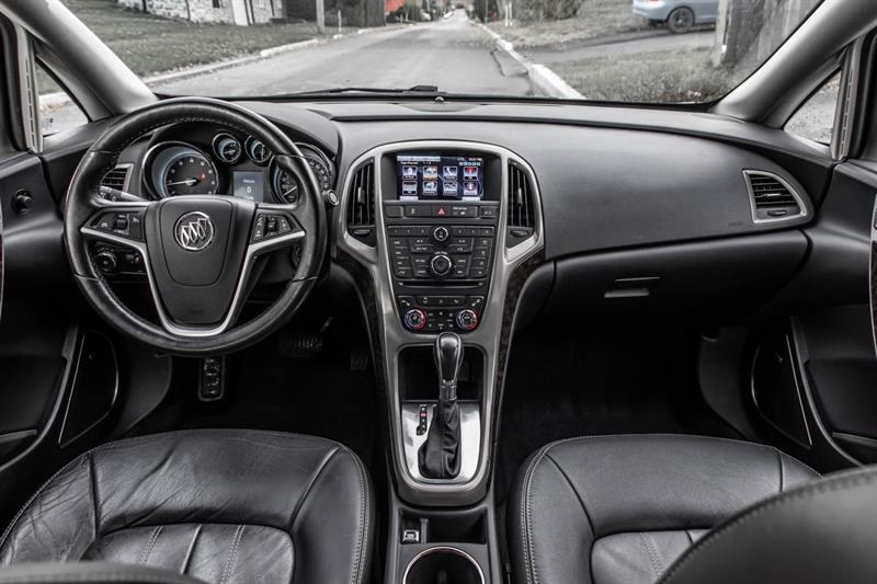 buick Verano 2017 - 27