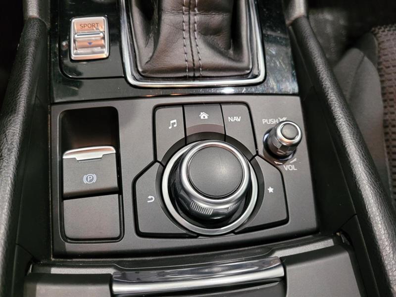 mazda Mazda3 2017 - 15