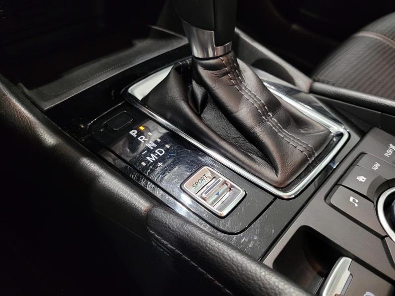 mazda Mazda3 2017 - 16