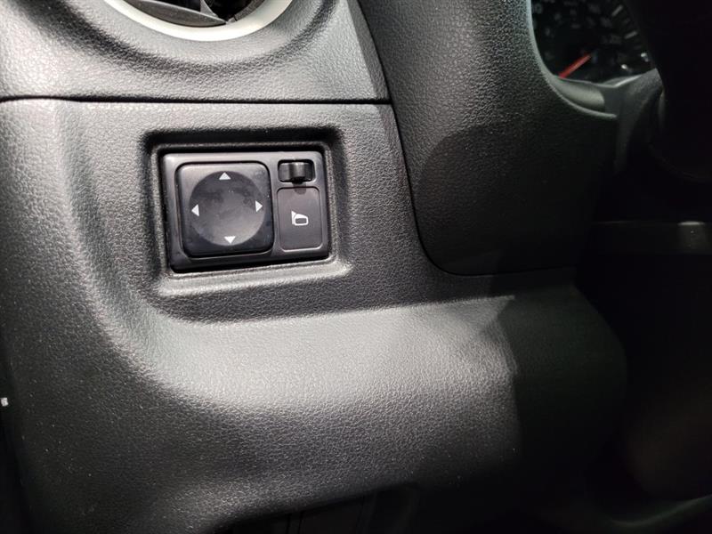 nissan Micra 2017 - 12