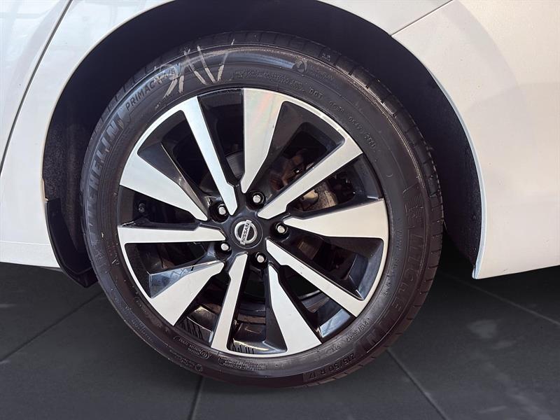 nissan Sentra 2022 - 9