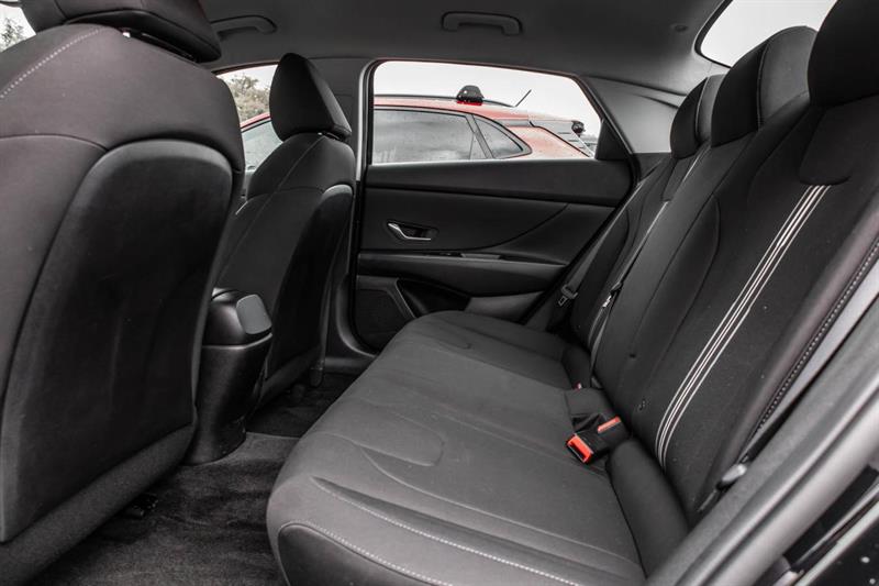 hyundai Elantra 2021 - 25