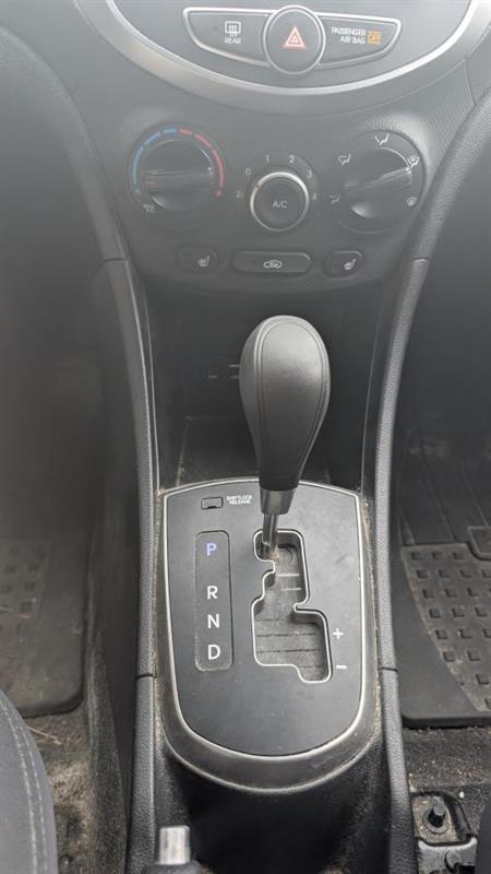 hyundai Accent 2016 - 14