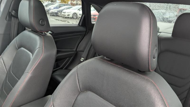 volkswagen Jetta 2020 - 11