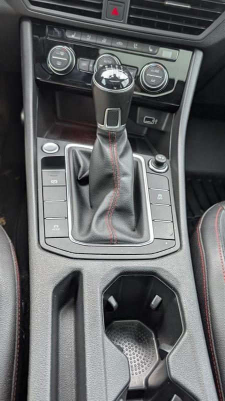 volkswagen Jetta 2020 - 23